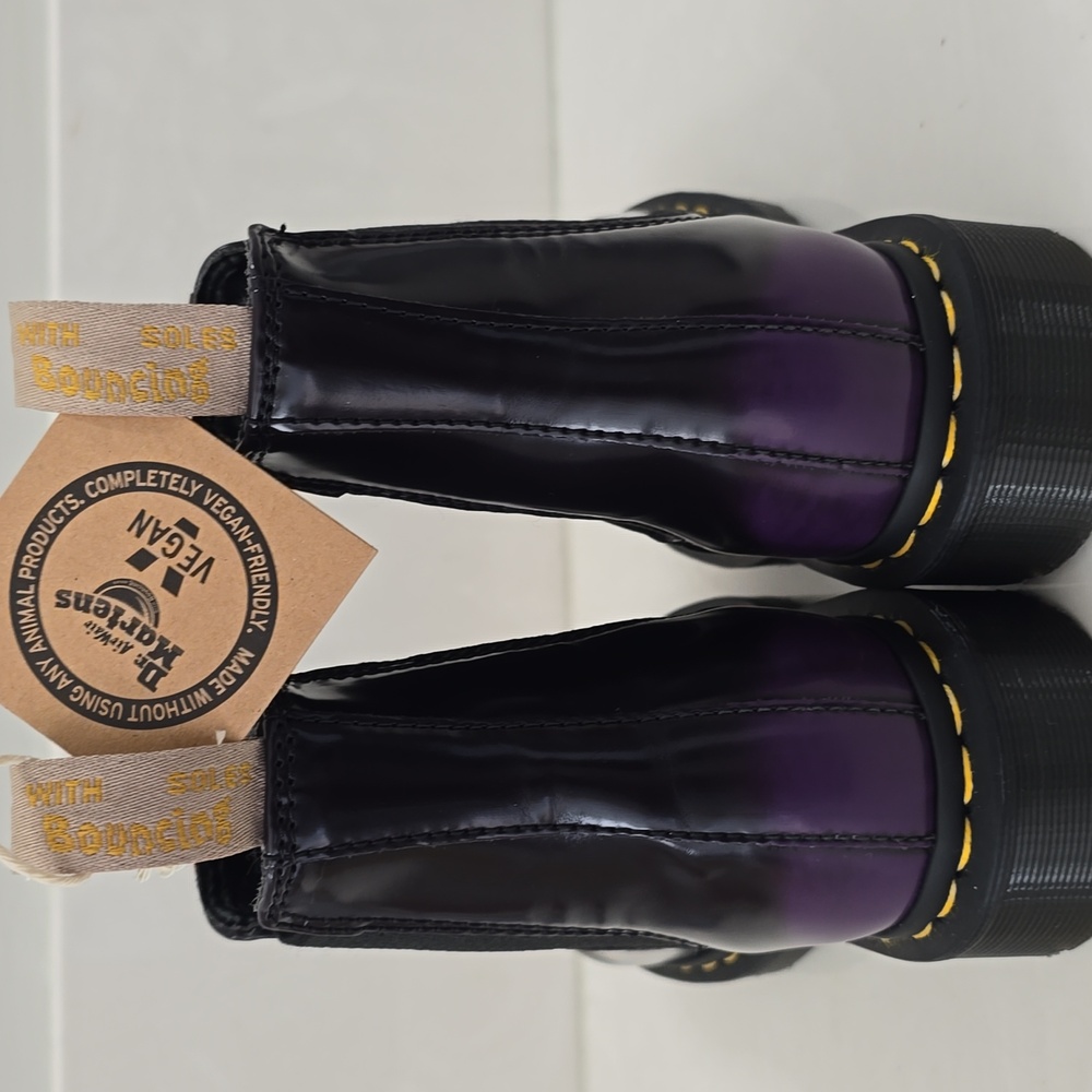 NWT Dr Martens Vegan 2976 Chelsea Boots - Picture 7 of 14